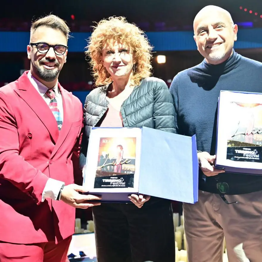 Un'Immacolata sfolgorante a Rende con Fiorella Mannoia e Danilo Rea