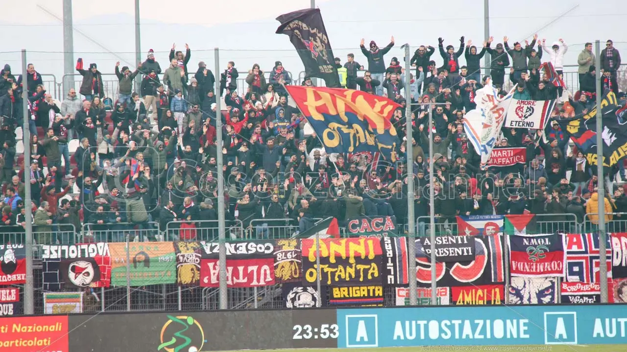 Cosenza, da oggi inizia la prevendita per la gara di Cittadella