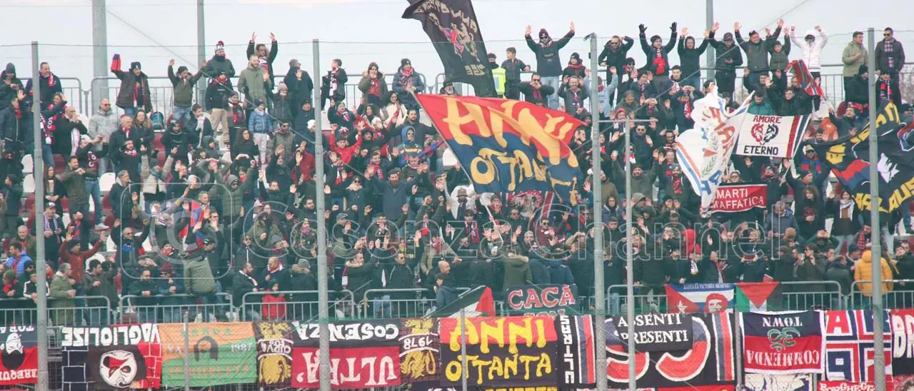 Cosenza, da oggi inizia la prevendita per la gara di Cittadella