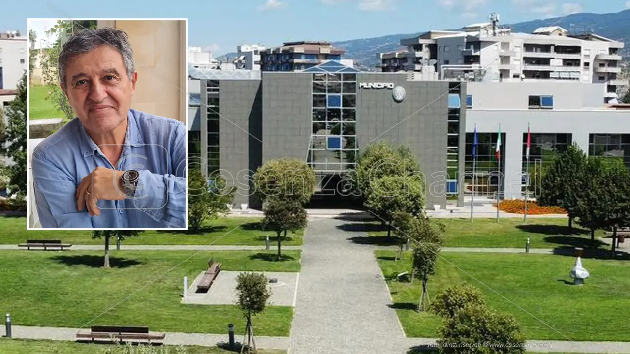 Città unica, il comitato rendese per il no: «Luigino Sergio conferma la sua parzialità»