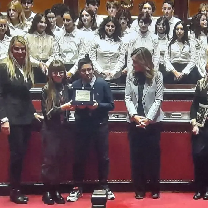 Due classi dell’I. C. \"Casali del Manco 2\" premiate a Palazzo Madama