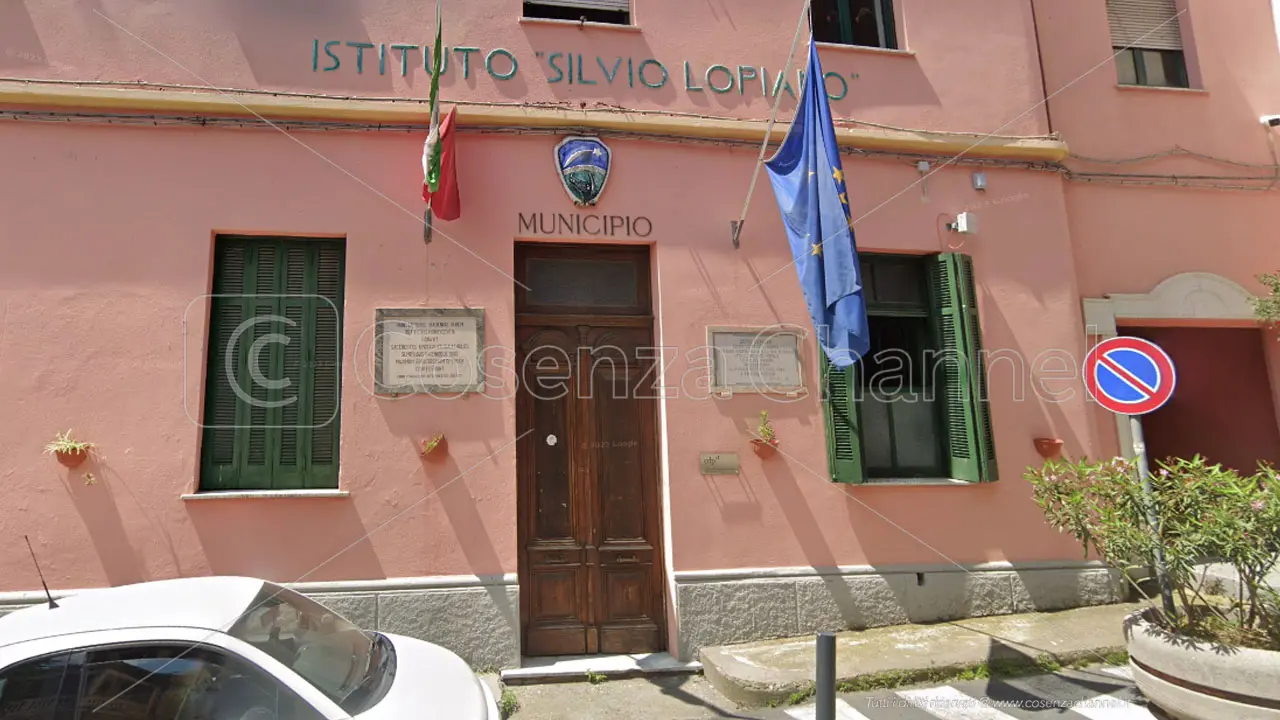 Cetraro, la minoranza contro sindaco e giunta: «Attacco alla democrazia»