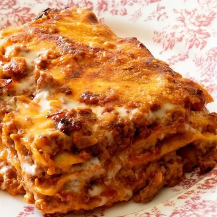 Pranzo di Natale a Cosenza. È l'ora di lasagne e cannelloni ripieni