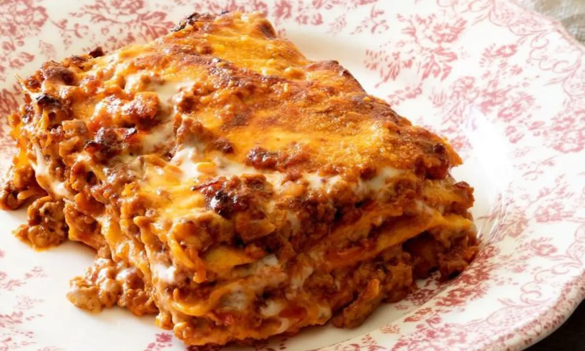Pranzo di Natale a Cosenza. È l'ora di lasagne e cannelloni ripieni