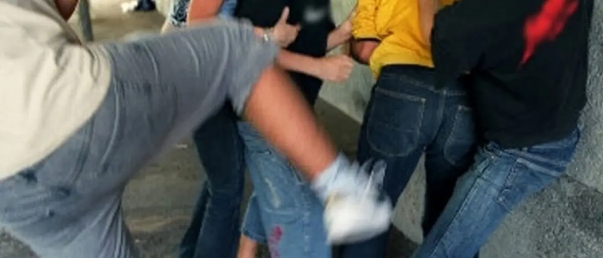 Schiavonea, rissa vicino alla chiesa: ferito un uomo, indagini in corso