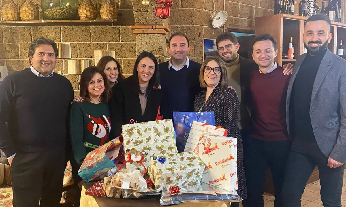 \"Un regalo sotto l'albero\": cena natalizia dell'Aiga di Castrovillari