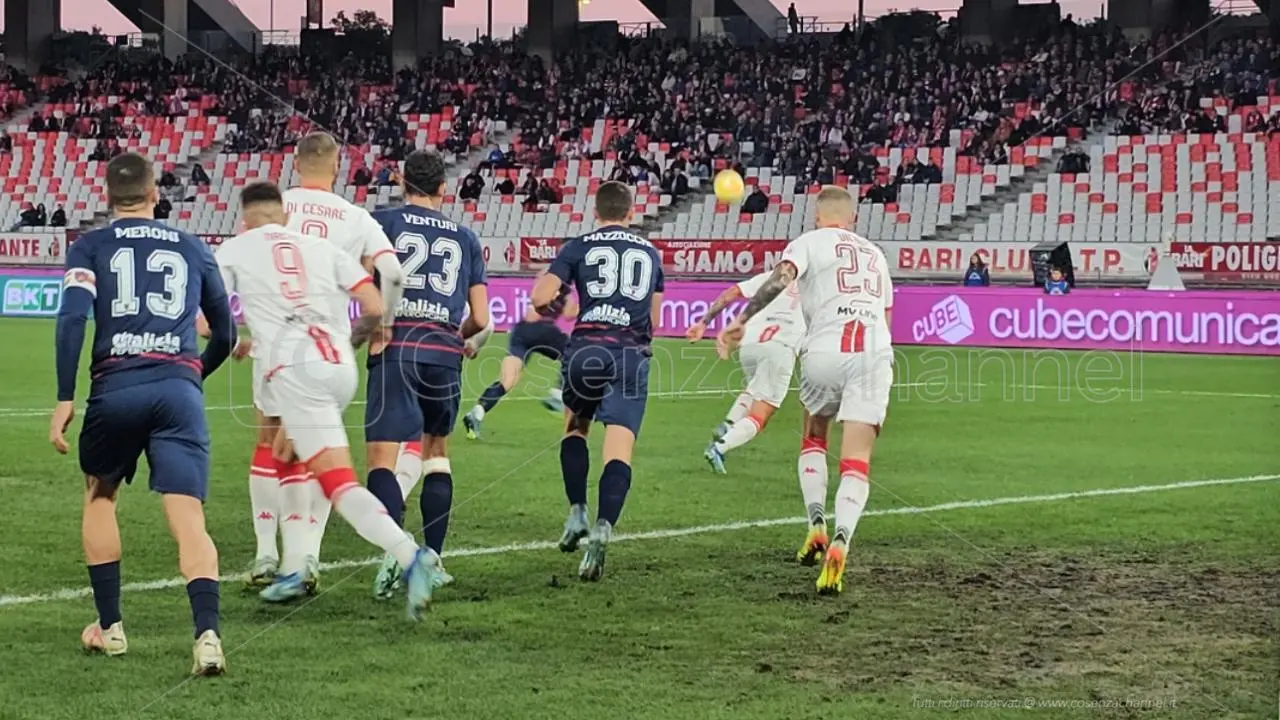 Bari a Cosenza falcidiato dalle assenze: out un altro titolare di Giampaolo