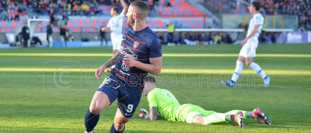 Cremonese-Cosenza: i convocati da parte di Caserta
