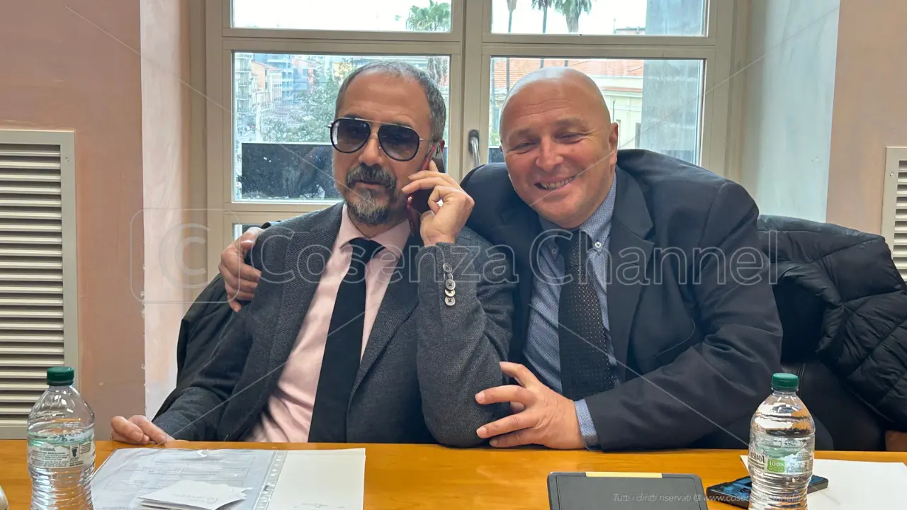 Graziadio e Tinto compongono oggi il gruppo \\\"Democrazia e Partecipazione\\\" insieme a Trecroci