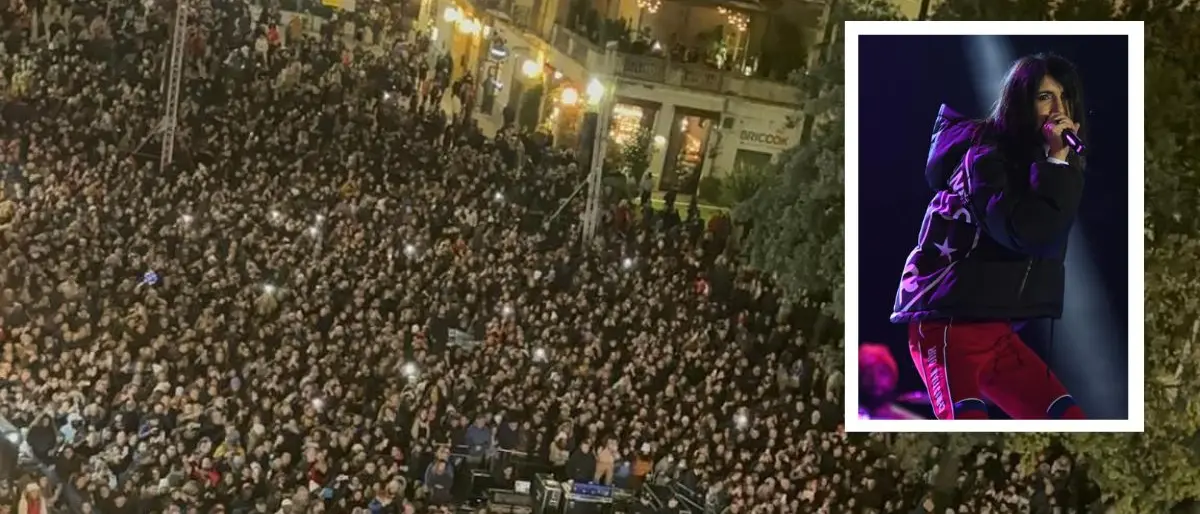 Cosenza, più di 10mila persone per il concerto di Giorgia. Caruso: «Buon anno» | FOTO