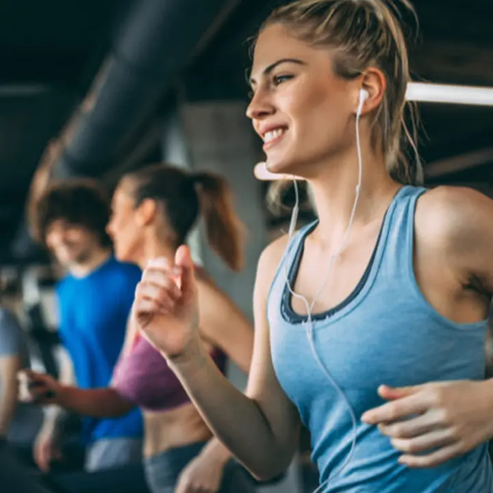 Allenarsi a Cosenza conviene. È la città d'Italia dove le palestre costano di meno