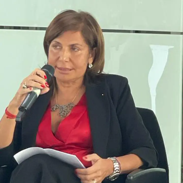Tirocinanti TIS, Loizzo: «Serve un accordo tra Regione e Comuni. Lotta al precariato è giustizia sociale»