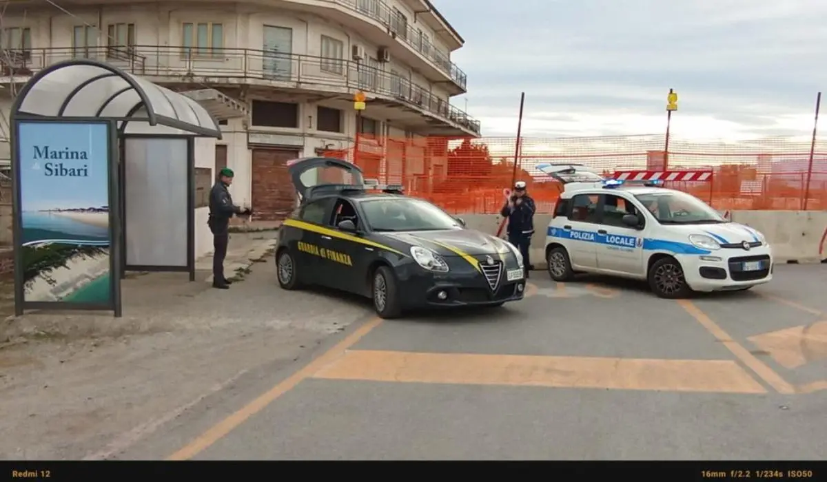 \"Alto Impatto\" in provincia di Cosenza, controllati 152 veicoli | DATI