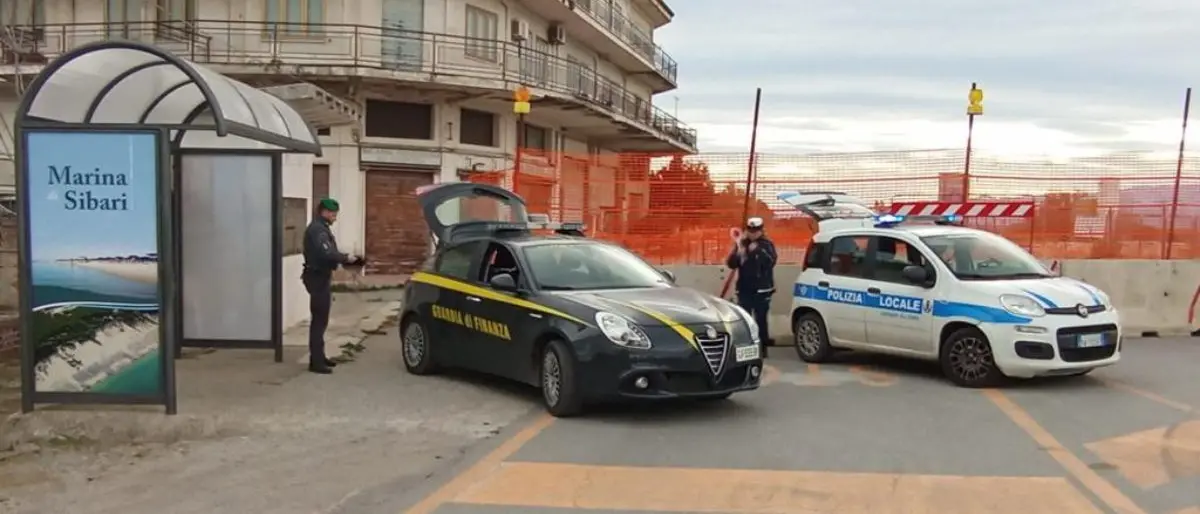\"Alto Impatto\" in provincia di Cosenza, controllati 152 veicoli | DATI