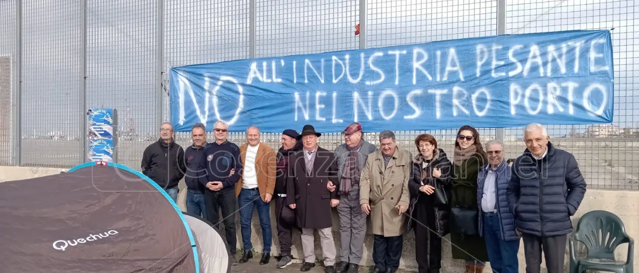 Corigliano Rossano, parte il sit-in permanente per dire no a Baker Hughes