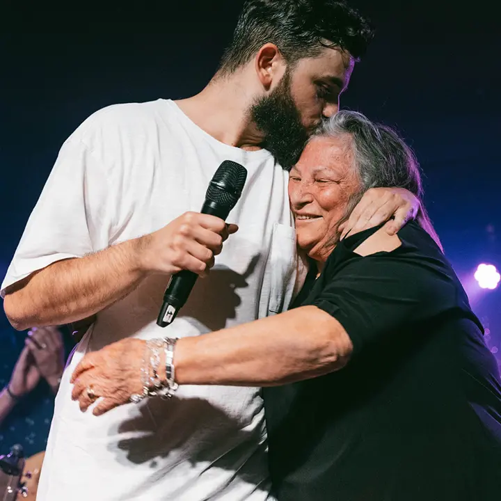 La nonna cosentina emigrata a Toronto racconta la Calabria in un podcast già cult - VIDEO