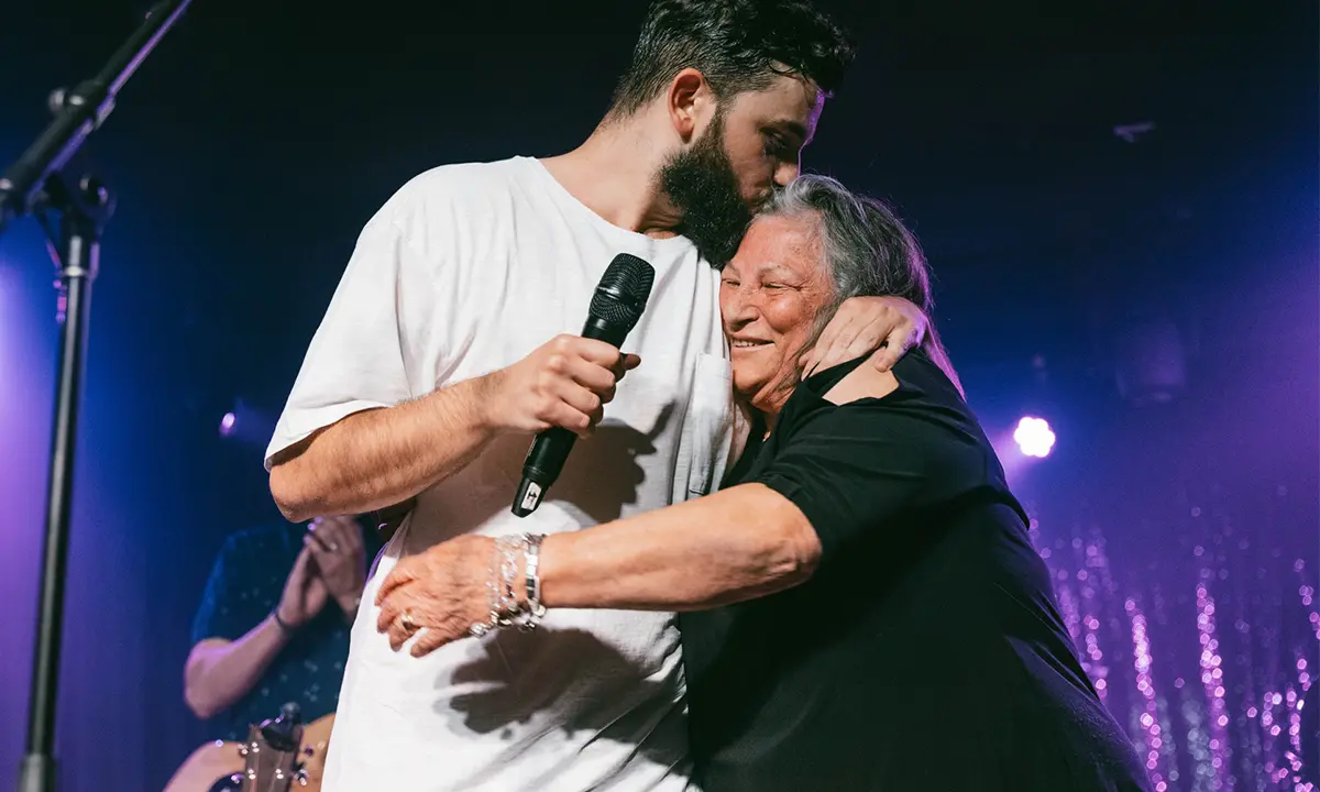 La nonna cosentina emigrata a Toronto racconta la Calabria in un podcast già cult - VIDEO