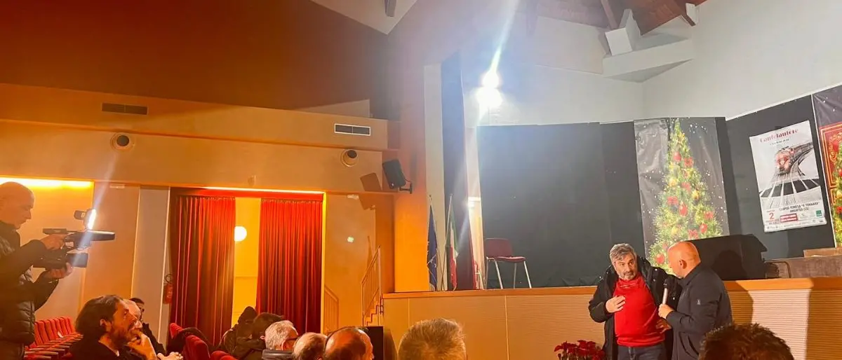 Erosione costiera nel Tirreno cosentino, confronto tra sindaci ad Amantea