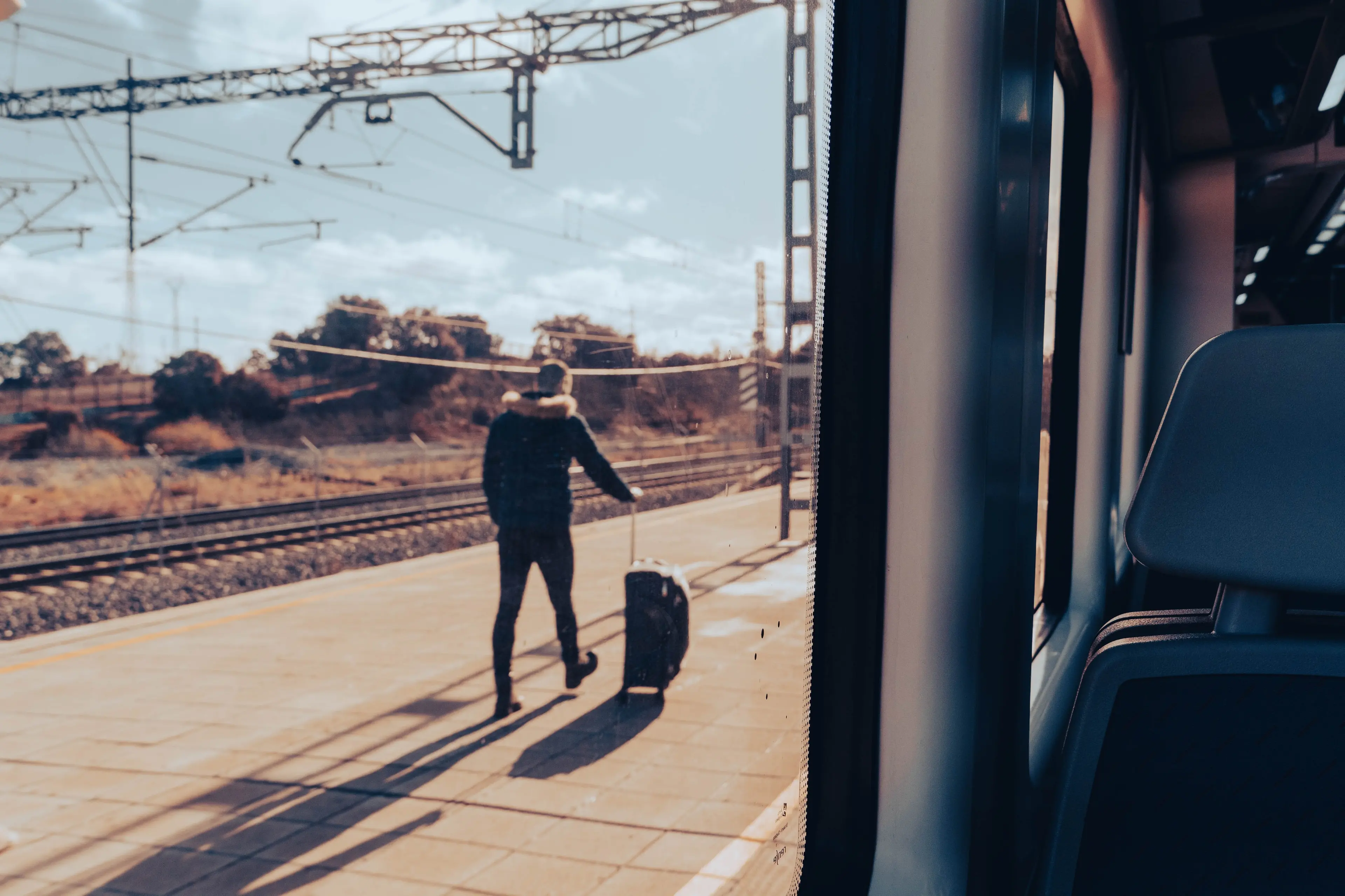 Ferrovie della Calabria: lavoratori in rivolta contro il management