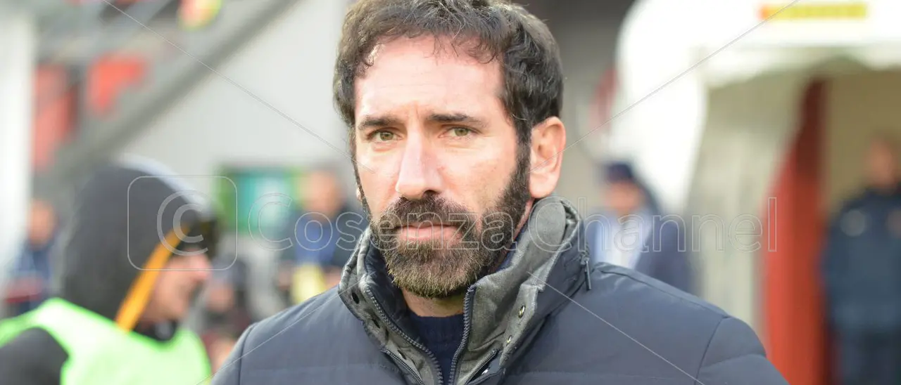 Caserta: «Catanzaro-Cosenza è la partita dell'anno per entrambe»