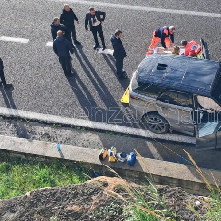 Incidente in autostrada per il presidente della Regione Roberto Occhiuto