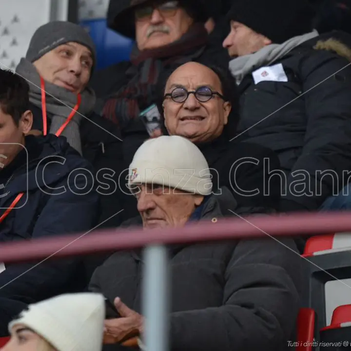 Cosenza, Guarascio e Delvecchio summit a Genova. In tribuna c'era Oddo
