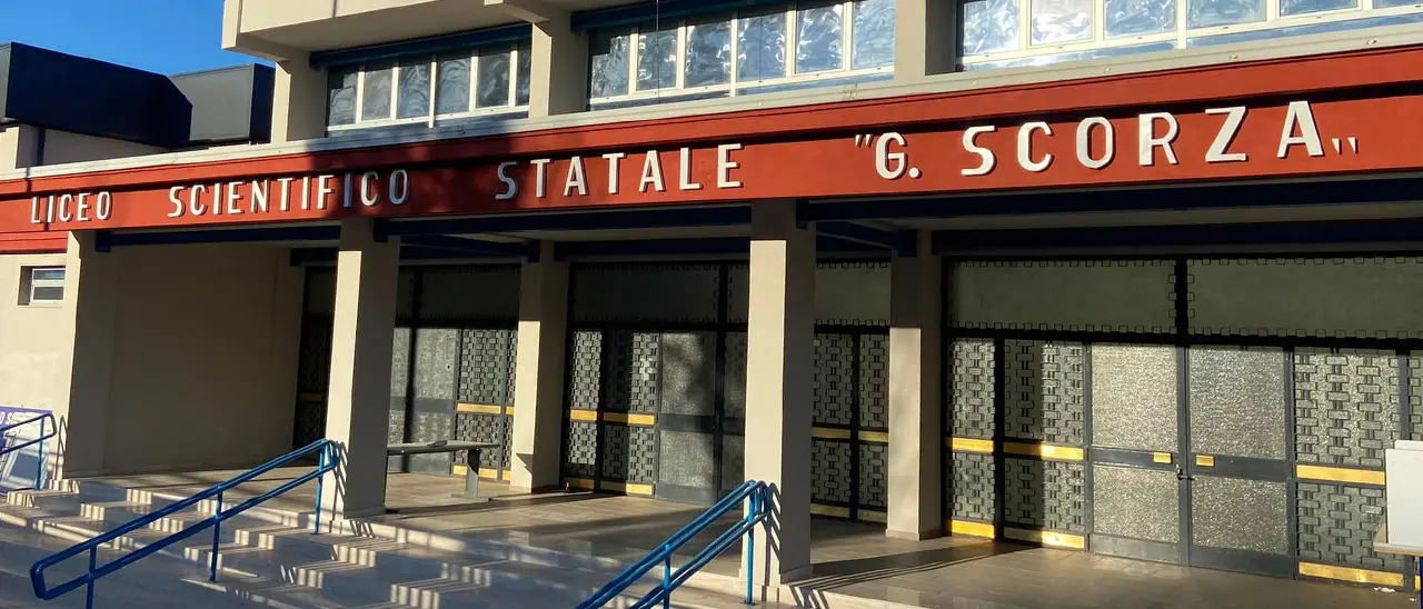 Il Liceo Scientifico \"Scorza\" inaugura la nuova Aula Magna