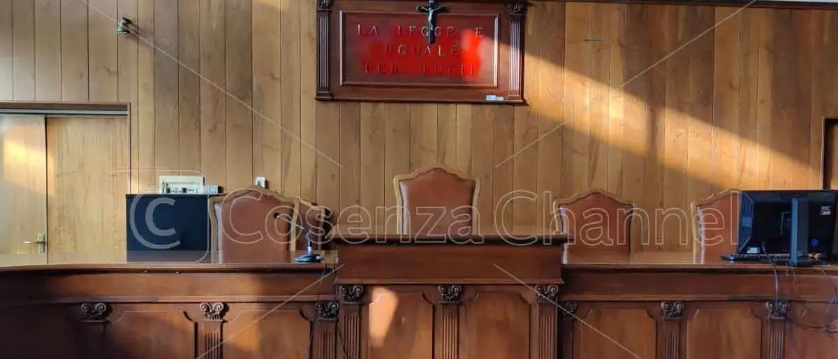 Rende, \"Malarintha\" non si tiene perché a Lamezia c'è \"Reset\"...