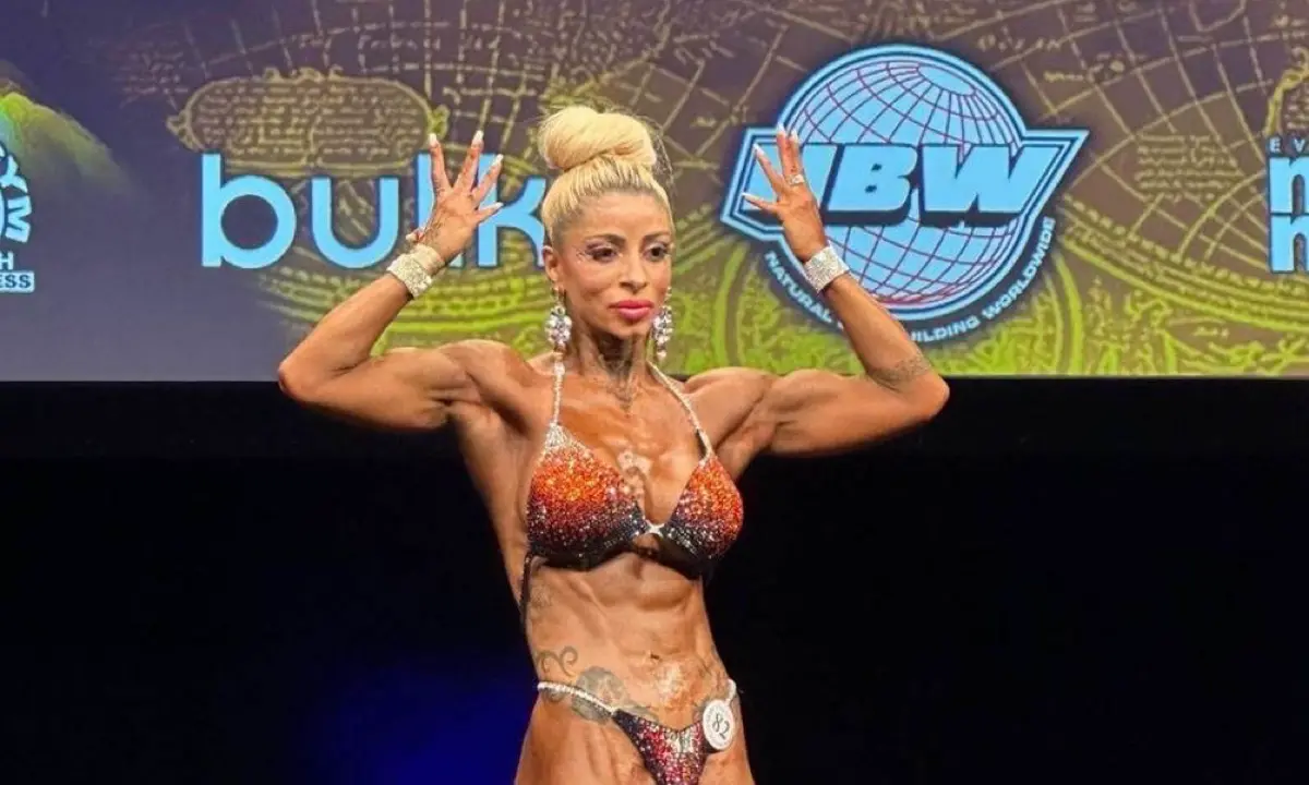 La bodybuilder cosentina su Onlyfans:«Cento euro per le foto dei miei piedi»