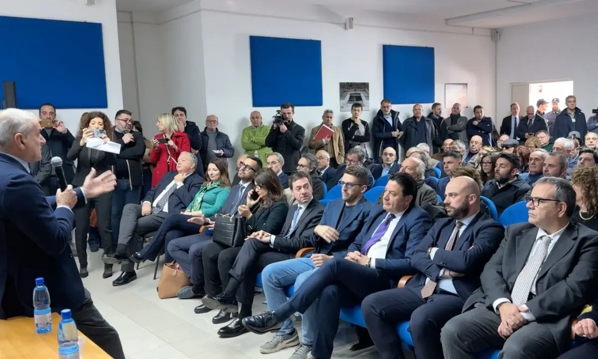 Baker Hughes al Porto di Corigliano, ombre di un progetto contestato