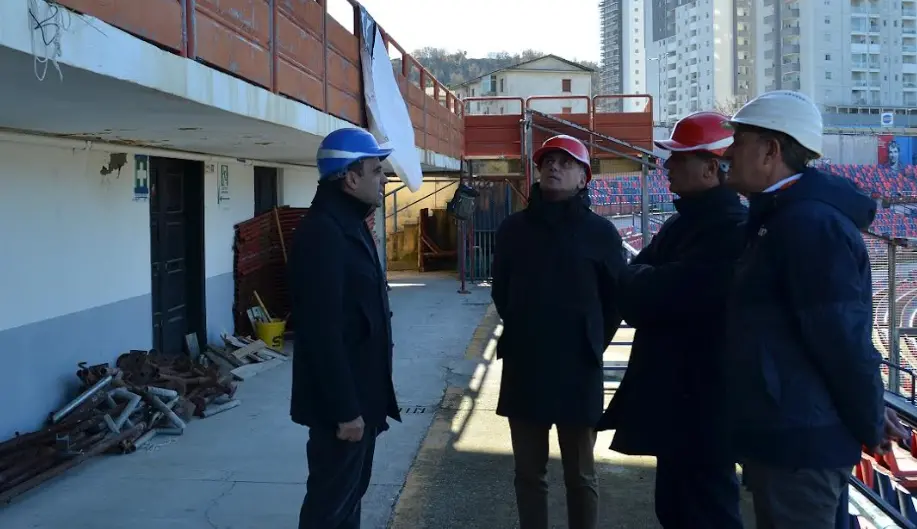 Cosenza, iniziati i lavori allo stadio Marulla. Ecco le foto
