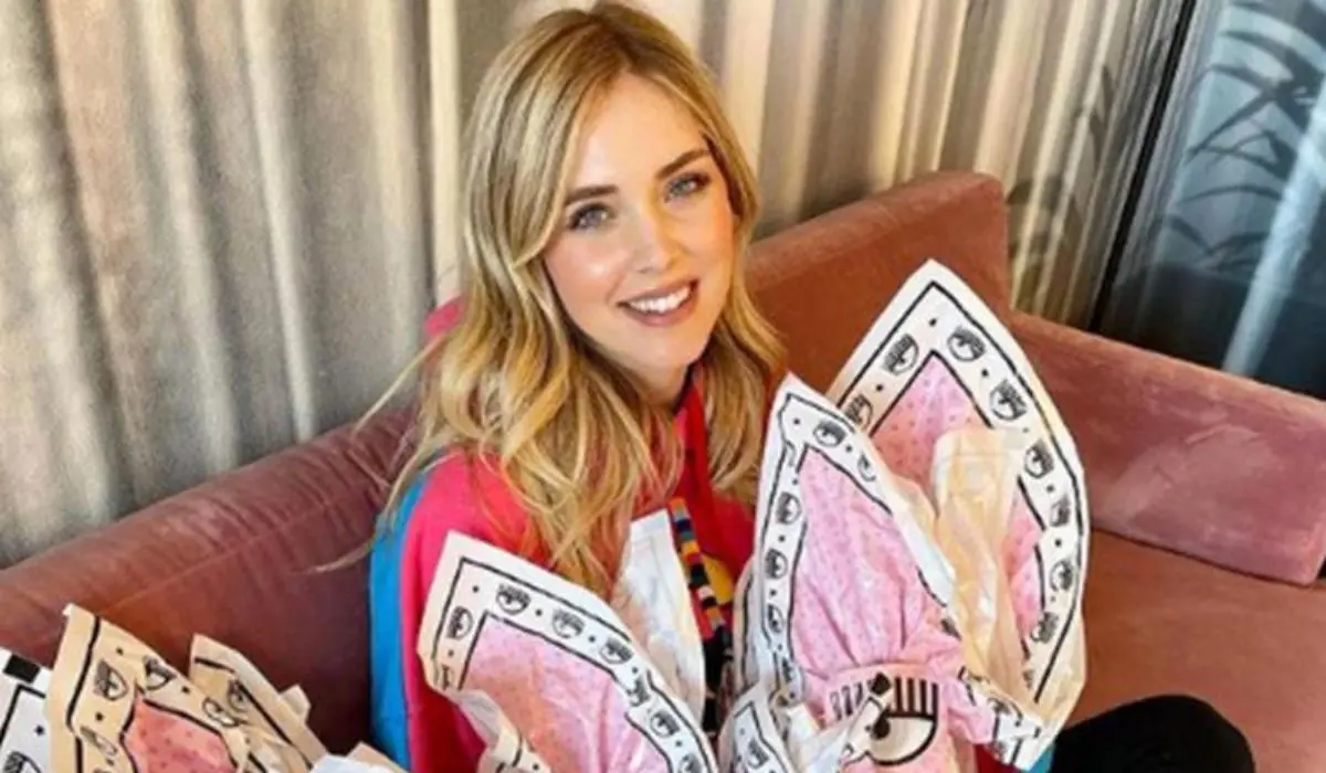 Chiara Ferragni e la crisi senza fine: ecco i marchi che non l'hanno scaricata
