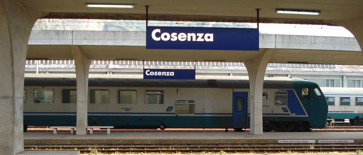 Cosenza, l'Autolinee a Vaglio Lise e rilancio della stazione ferroviaria