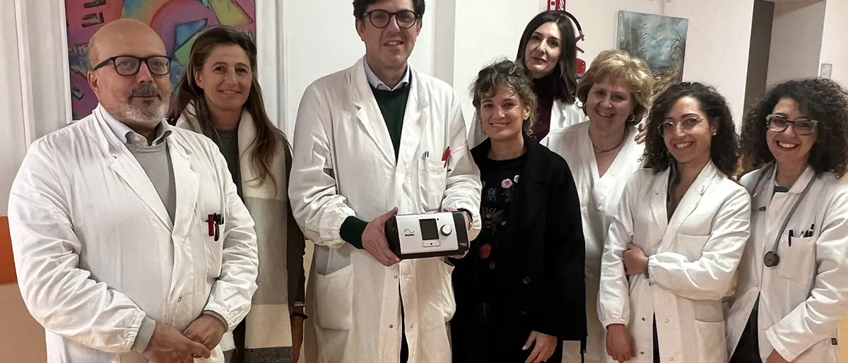 Consegnato al Mariano Santo il macchinario comprato con l'asta del Festival delle Serre