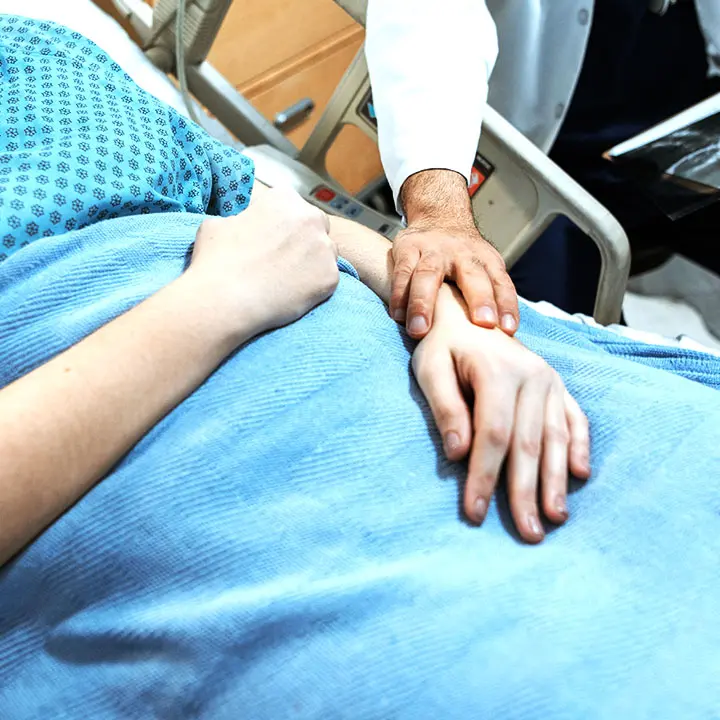 Ragazzo cosentino affetto dalla malattia di Lafora. La famiglia chiede il suicidio assistito