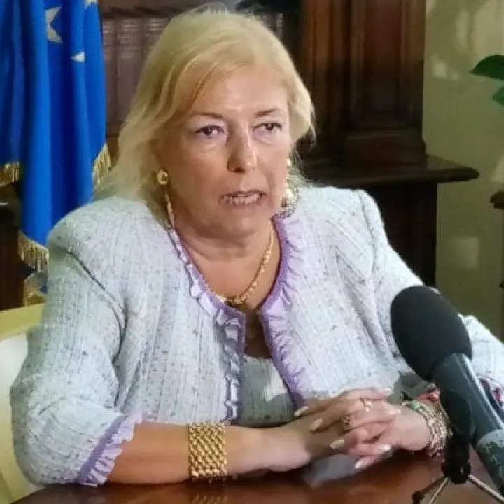 Processo all'ex prefetto, Galeone in aula: «Mai consegnato denaro a Cinzia Falcone»