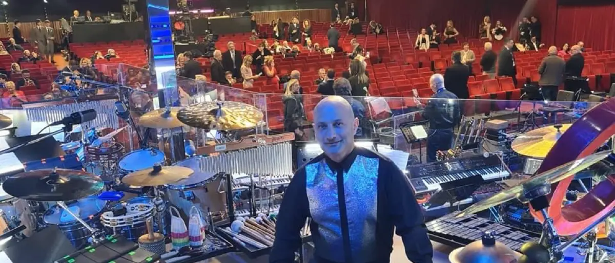 Sanremo, batte ancora il cuore cosentino di Molinaro tra le percussioni