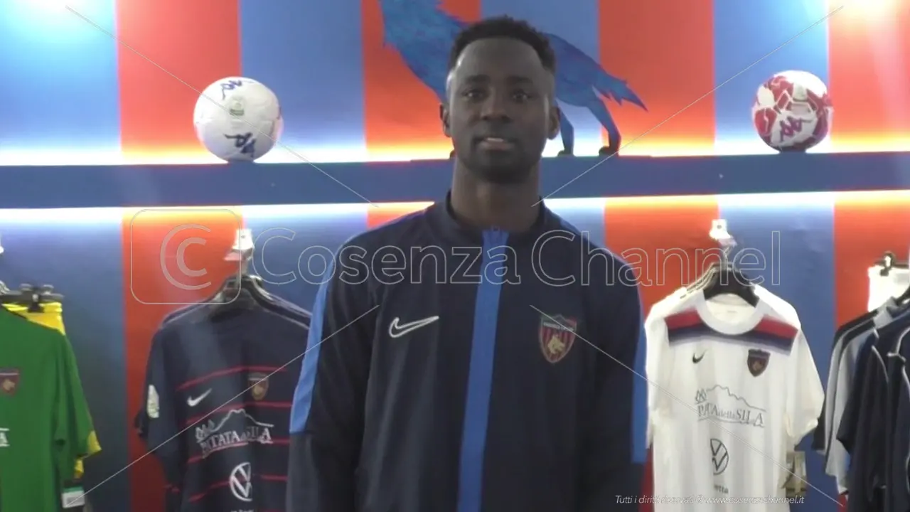 Cosenza, il rammarico di Gyamfi: «Sono rimasto fuori dal progetto»