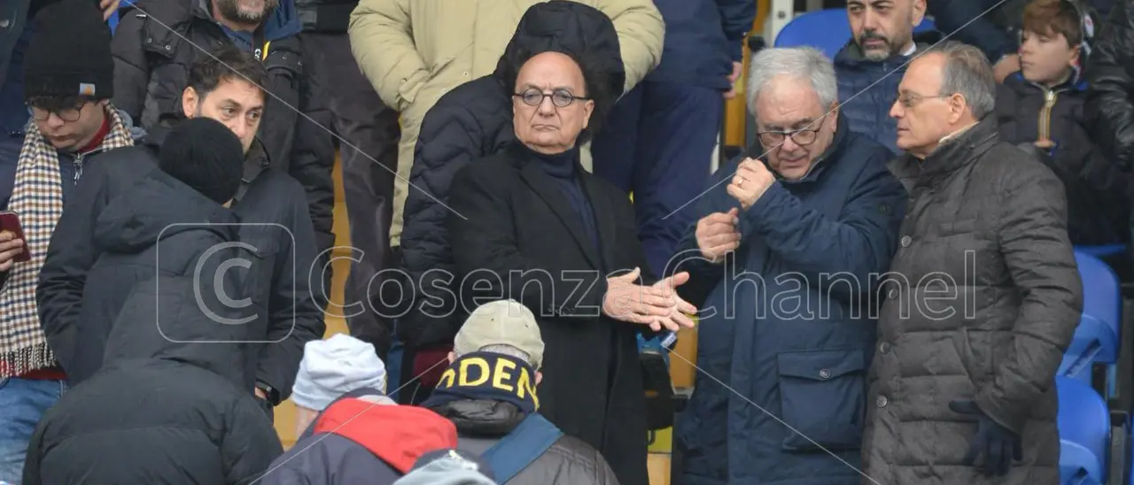 Cosenza Calcio, se Guarascio non è Lucia (e la provvidenza non basta più)