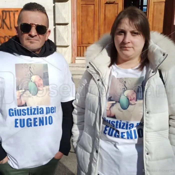 Caso Eugenio Plastina, la perizia: «Infezione dentale causa della morte»