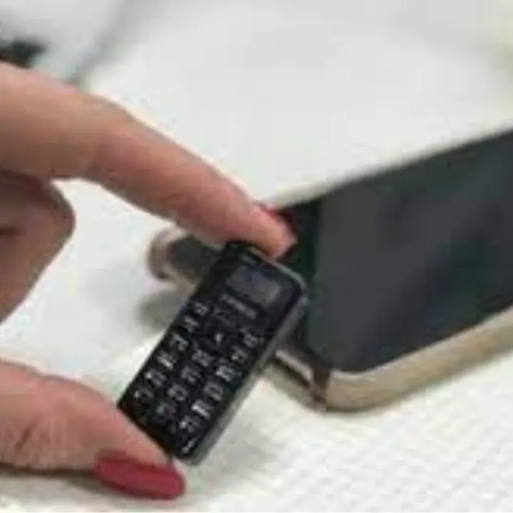 Telefonini ai detenuti di Catanzaro, il listino prezzi dei trafficanti cosentini