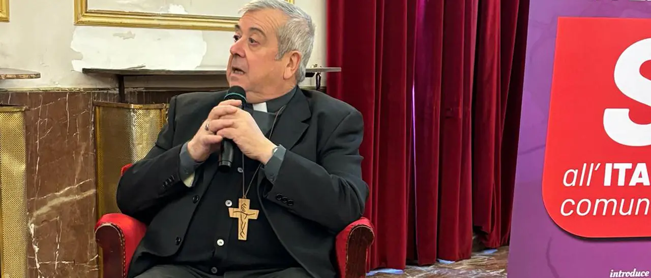 La preghiera di Monsignor Checchinato per Papa Francesco