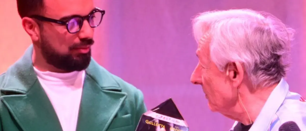 Fantastico Gullotta, il Garden di Rende applaude la pièce “In ogni vita la pioggia deve cadere”