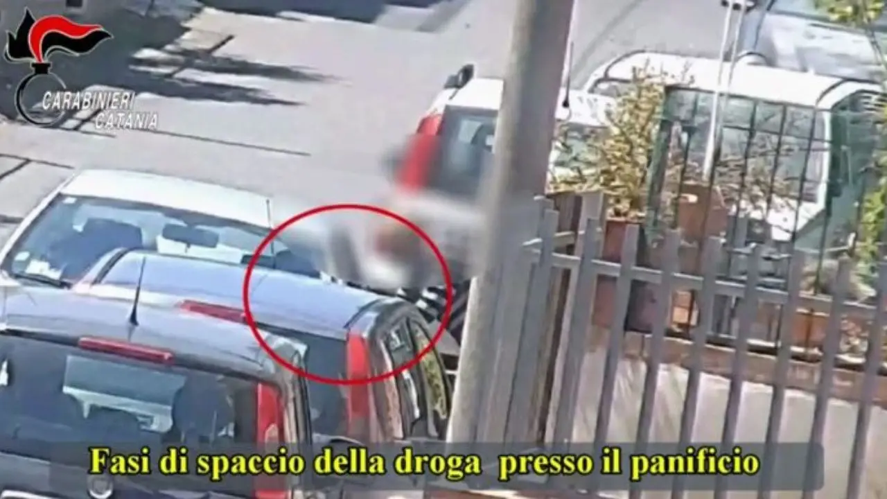 Pane e droga. Maxioperazione anche in Calabria