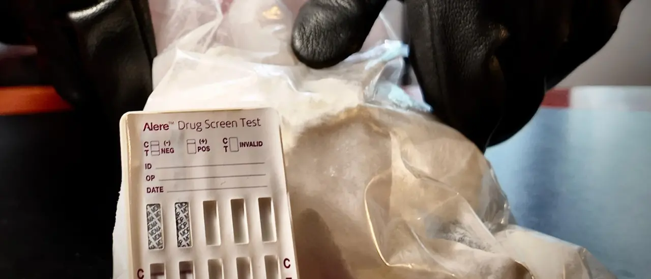 Cosenza, arrestato uno spacciatore di cocaina. Ne aveva mezzo chilo in auto