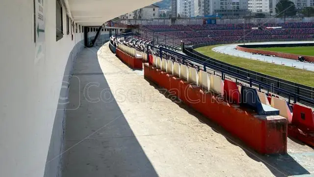 Cosenza, riapre la Tribuna B del Marulla. La Commissione di vigilanza dá l’ok per 2.600 posti