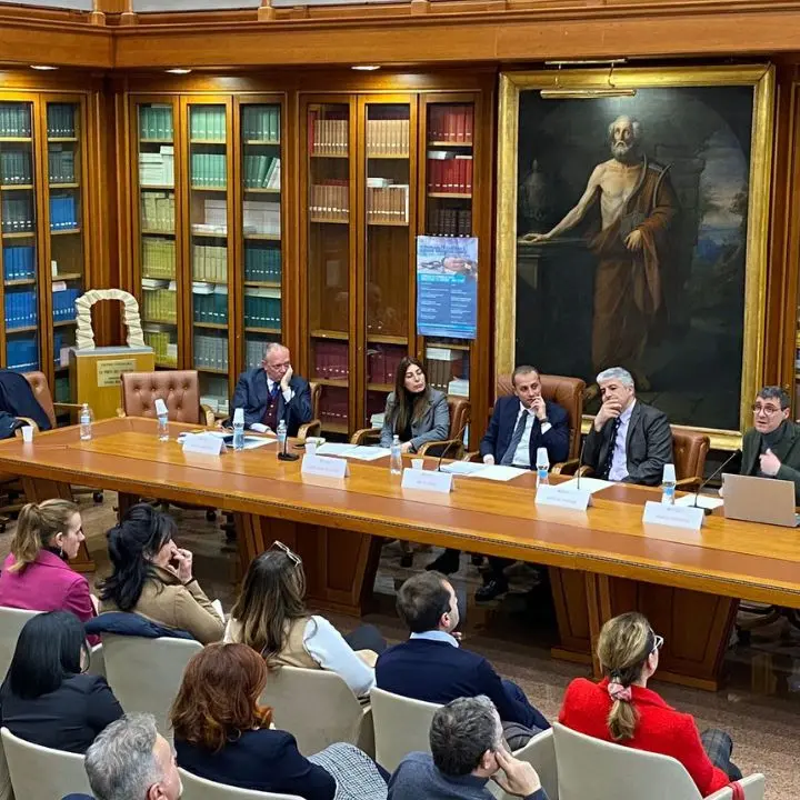 Cosenza, responsabilità sanitaria e \"medicina difensiva\": il confronto tra avvocati e magistrati ha riscosso grande interesse | FOTO