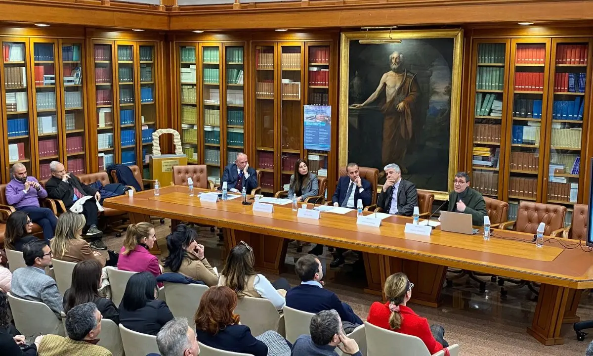 Cosenza, responsabilità sanitaria e \"medicina difensiva\": il confronto tra avvocati e magistrati ha riscosso grande interesse | FOTO
