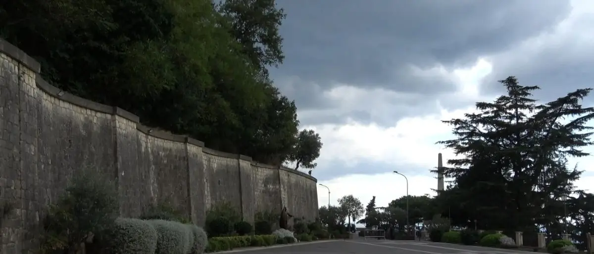 Georgiano trovato morto al Santuario di Paola, ora l'autopsia