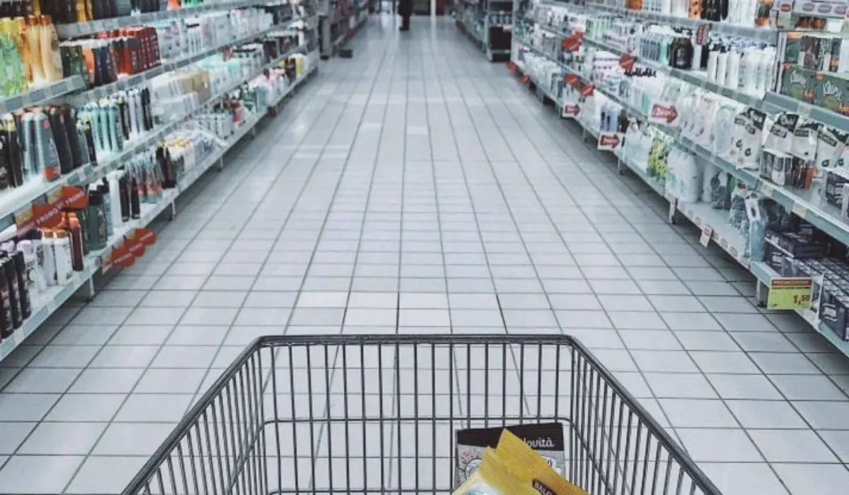 Zumpano, supermercato evacuato per mezzora per un allarme frana